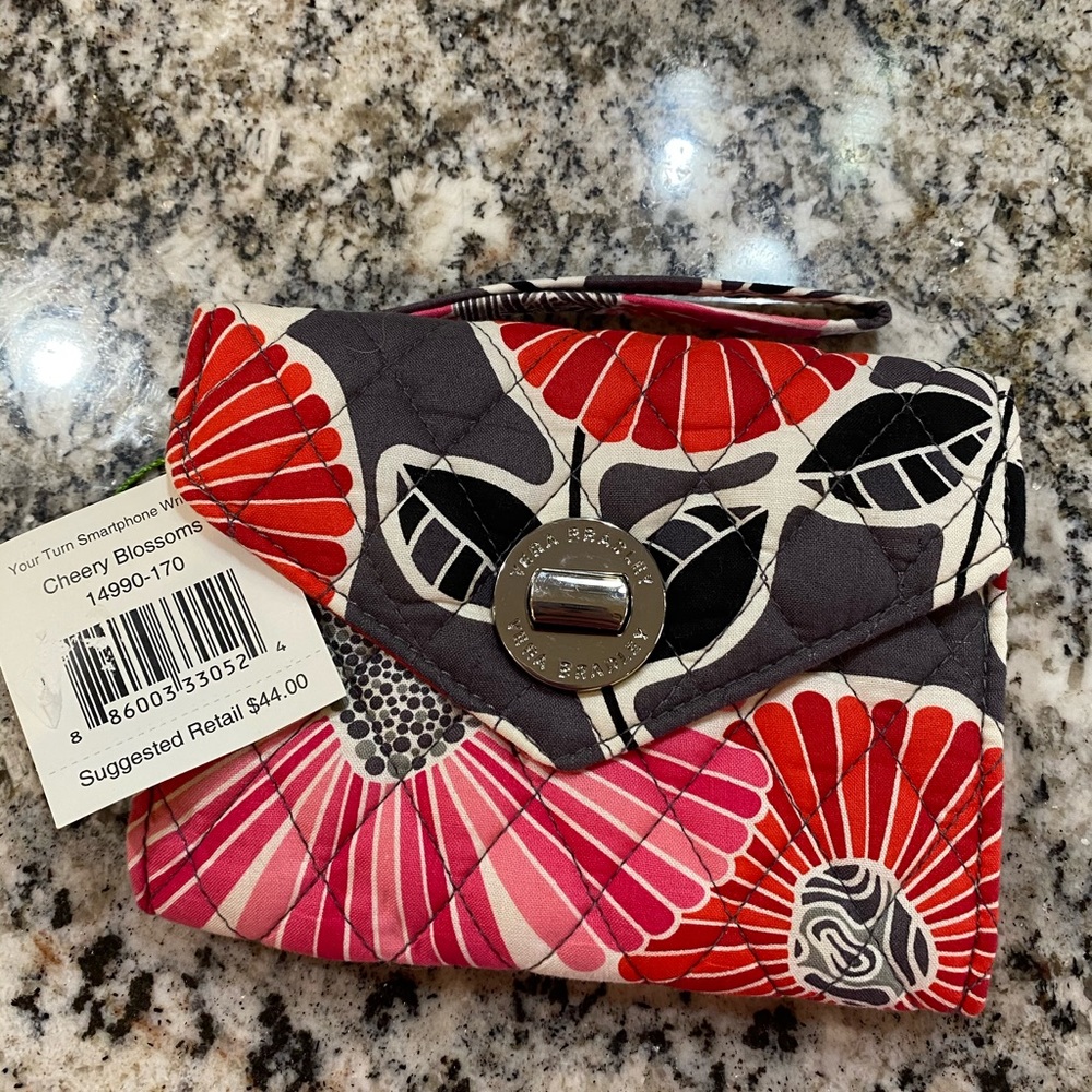 NWT Vera Bradley wristlet